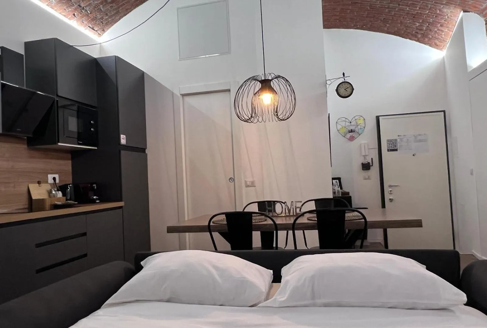 Apartment Kibilu - Via Melchiorre Gioia - Stazione Centrale - Isola - Garibaldi Milan
