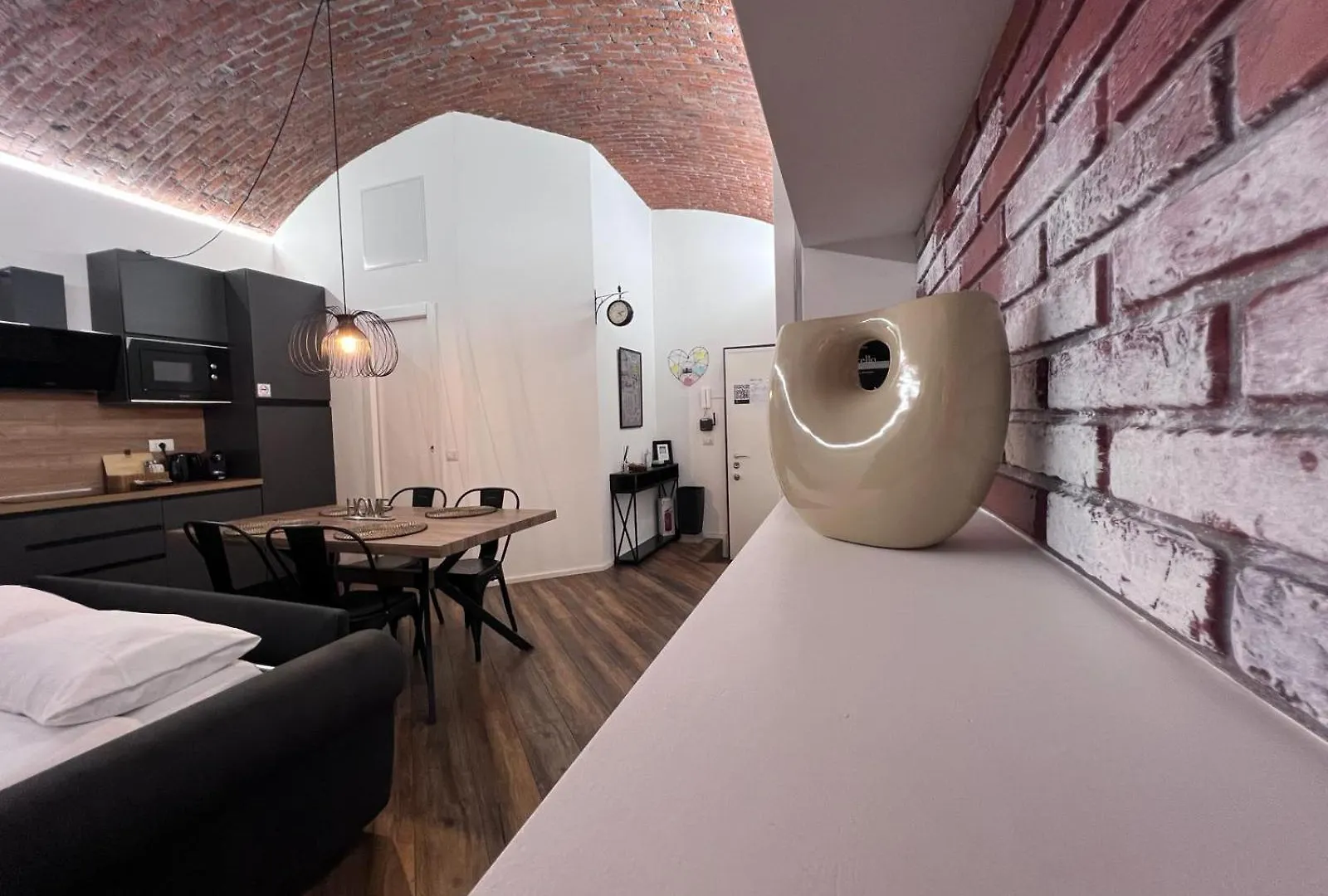 Apartment Kibilu - Via Melchiorre Gioia - Stazione Centrale - Isola - Garibaldi Milan Italy