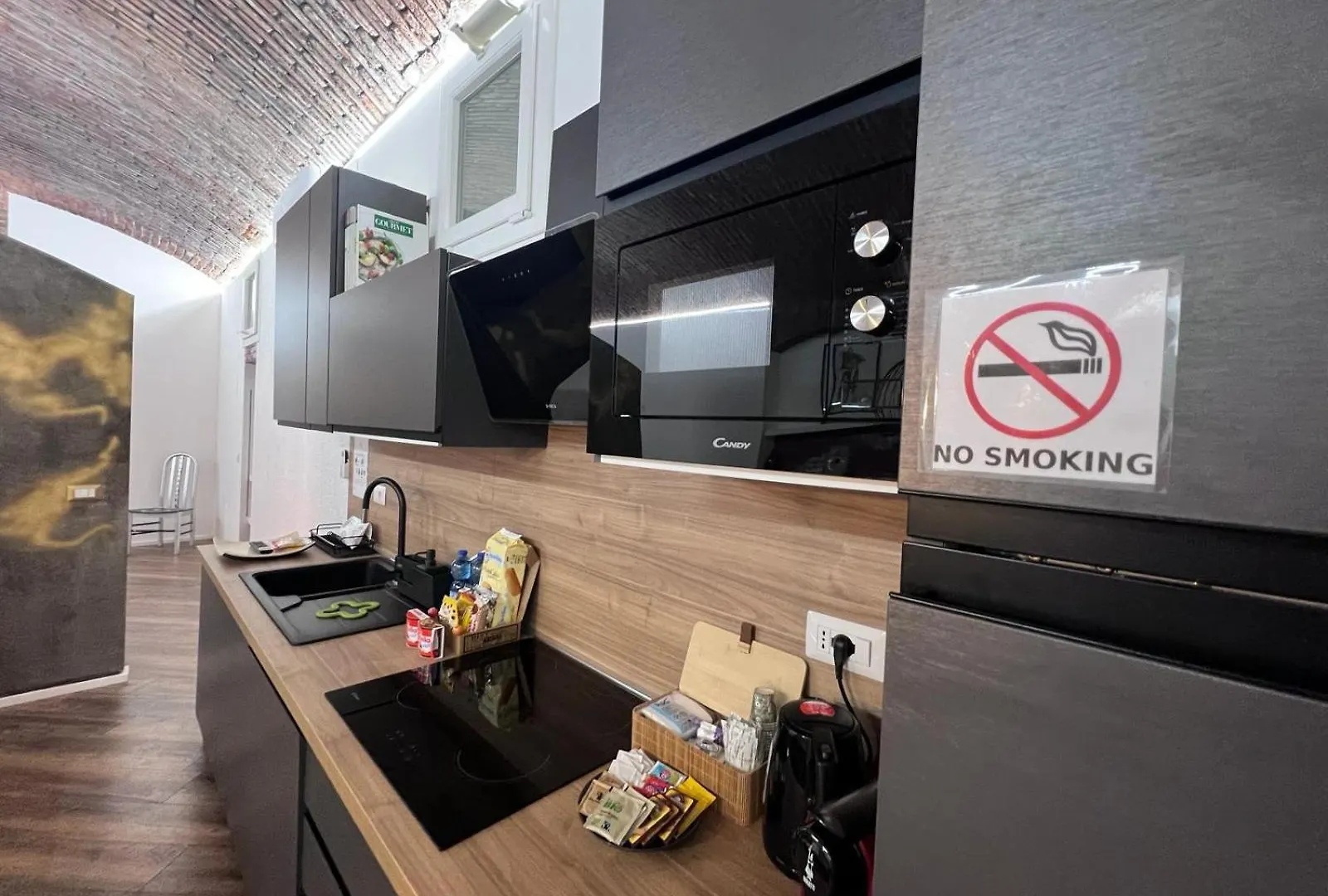 Apartment Kibilu - Via Melchiorre Gioia - Stazione Centrale - Isola - Garibaldi Milan